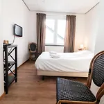 Gasthoeve Het Valkennest 호텔 3*