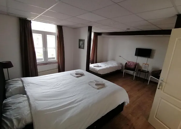 Gasthoeve Het Valkennest Hotel 3*