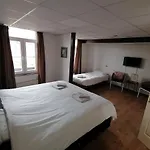 Gasthoeve Het Valkennest Otel 3*