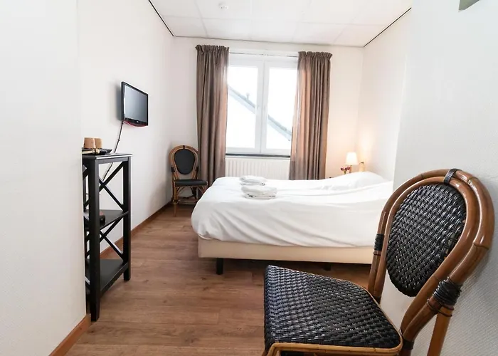 Gasthoeve Het Valkennest Otel 3*
